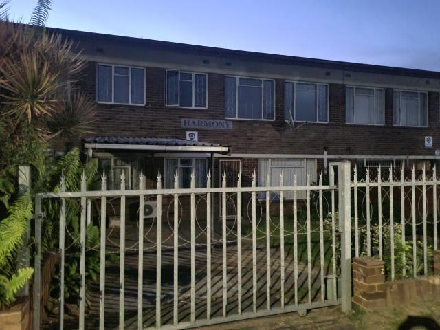 Apartment for rent in Queensburgh, Kwazulu-natal