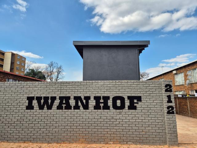 Apartment for rent in Waterkloof, Gauteng