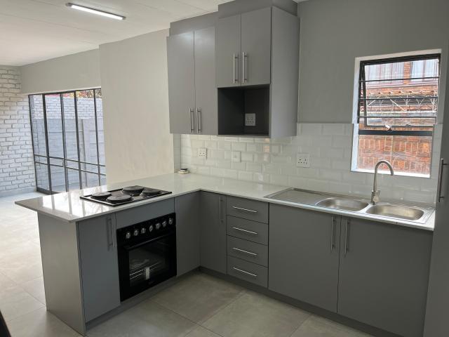 Apartment for rent in Waterkloof, Gauteng