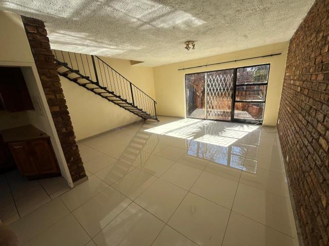 Apartment for rent in Waterkloof, Gauteng