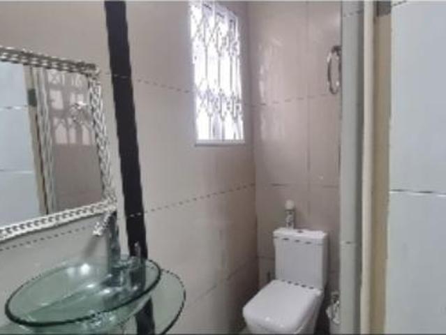 Apartment for rent in Seaview, Kwazulu-natal