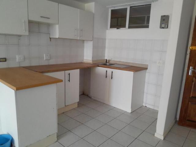Apartment for rent in Seaview, Kwazulu-natal