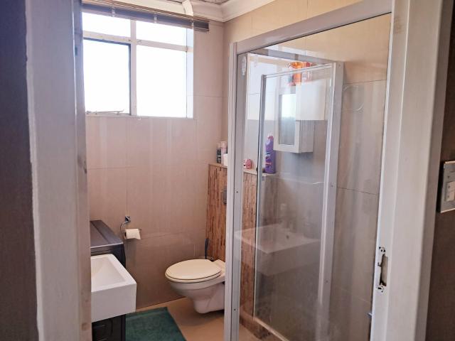 Apartment for rent in Queensburgh