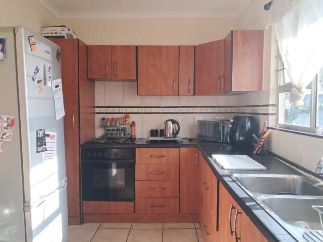 Apartment for rent in Queensburgh, Kwazulu-natal