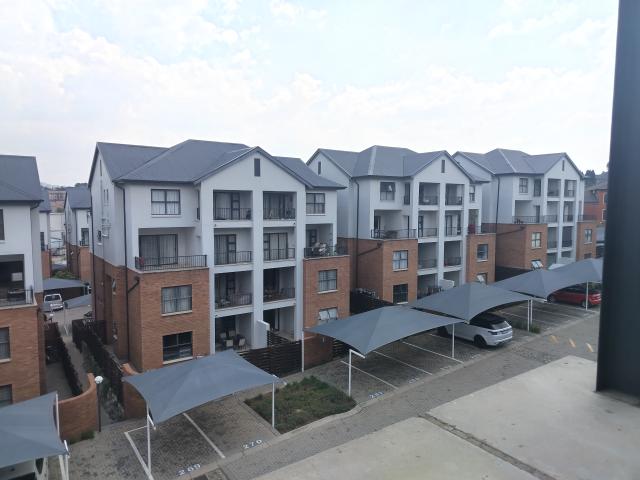 Apartment for rent in North & Sandton, Randburg