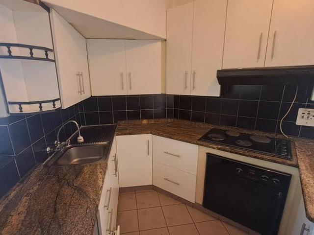 Apartment for rent in Seaview, Kwazulu-natal