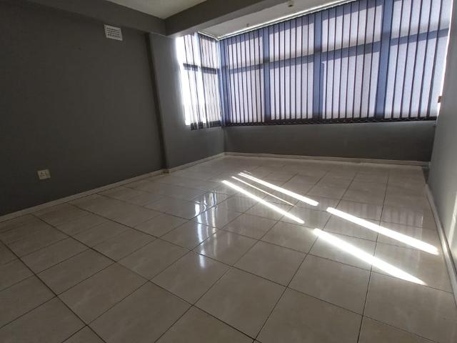 Apartment for rent in Umbogintwini