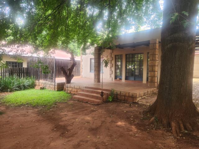 House for rent in Vosloorus, Gauteng
