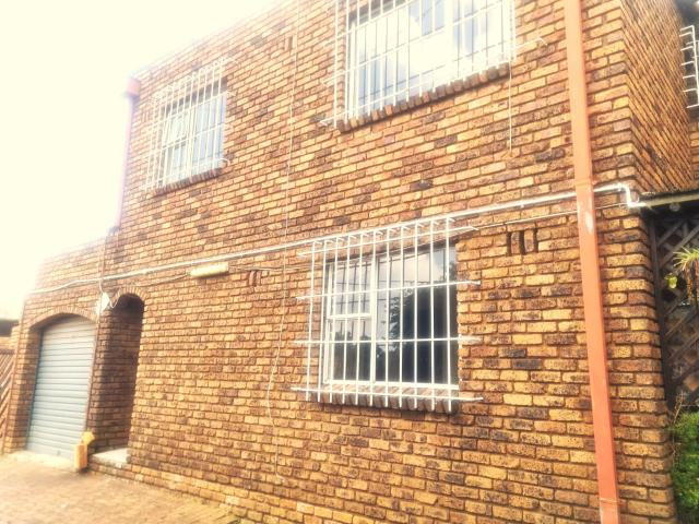 House for rent in Vosloorus, Gauteng