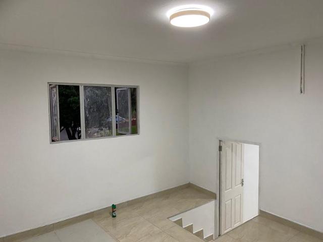 Apartment for rent in Seaview, Kwazulu-natal