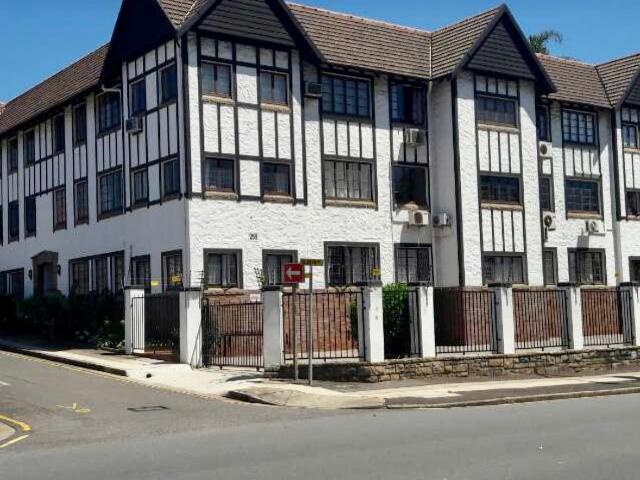 Apartment for rent in Seaview, Kwazulu-natal