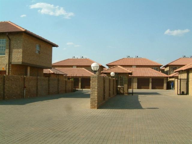 Apartment for rent in Waterkloof, Gauteng