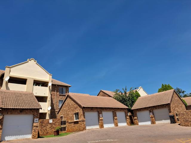 Apartment for rent in Waterkloof, Gauteng