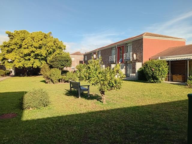Apartment for rent in Dieprivier, Diep River