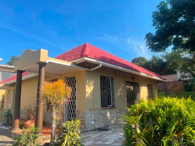 Apartment for rent in Queensburgh, Kwazulu-natal