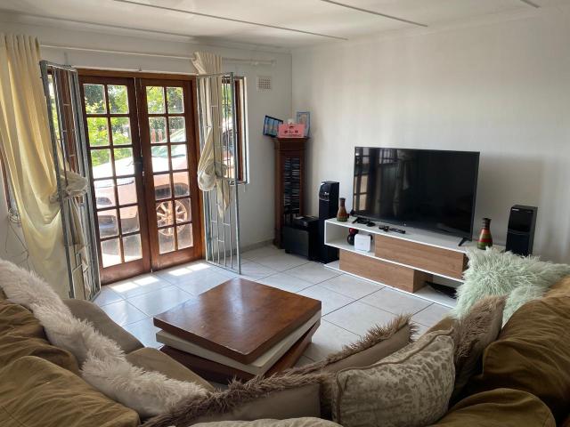 Apartment for rent in eThekwini Ward 28, Durban