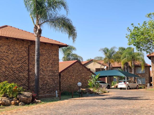 House for rent in Waterkloof, Gauteng