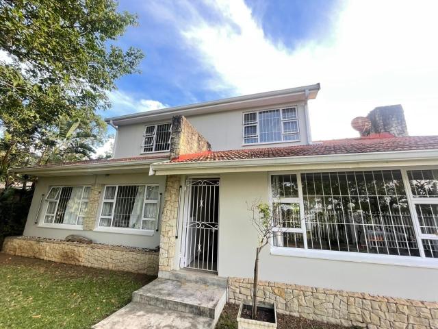 Apartment for rent in Beverley Hills, Queensburgh