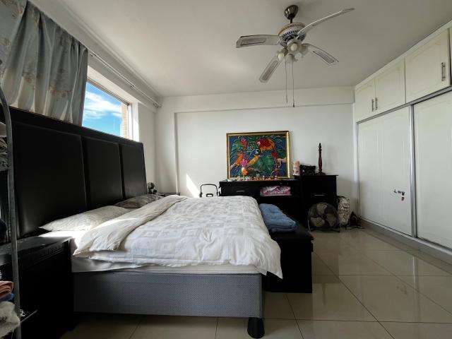 Apartment for rent in Seaview, Kwazulu-natal