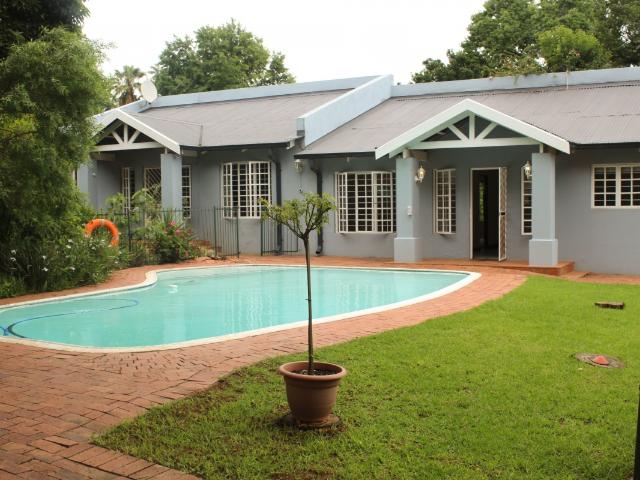 House for rent in Vosloorus, Gauteng