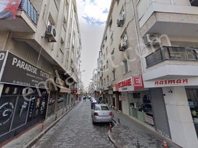 Alaybey Mahallesi, Karşıyaka içerisinde satılık mülk