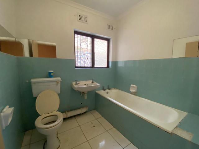 House for rent in Queensburgh