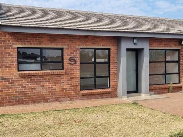 Apartment for rent in Vosloorus, Gauteng