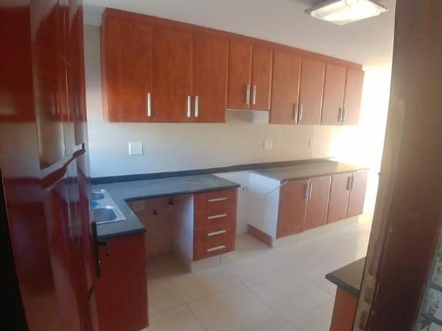 Apartment for rent in Seaview, Kwazulu-natal