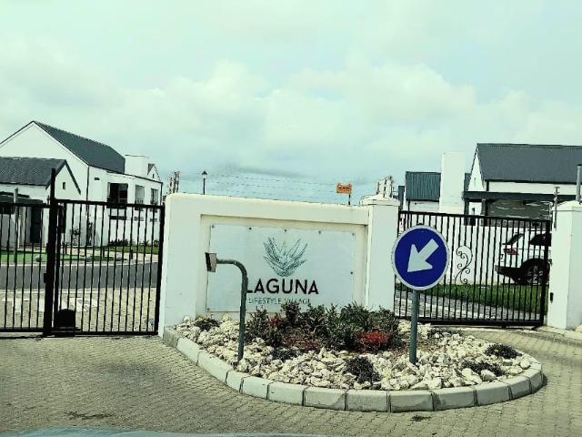 Apartment for rent in Seaview, Kwazulu-natal