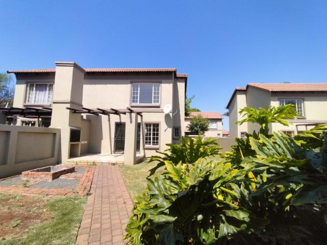 Apartment for rent in Waterkloof, Gauteng