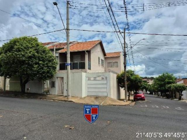 Apartamento venda em Região Imediata de Lins, Lins