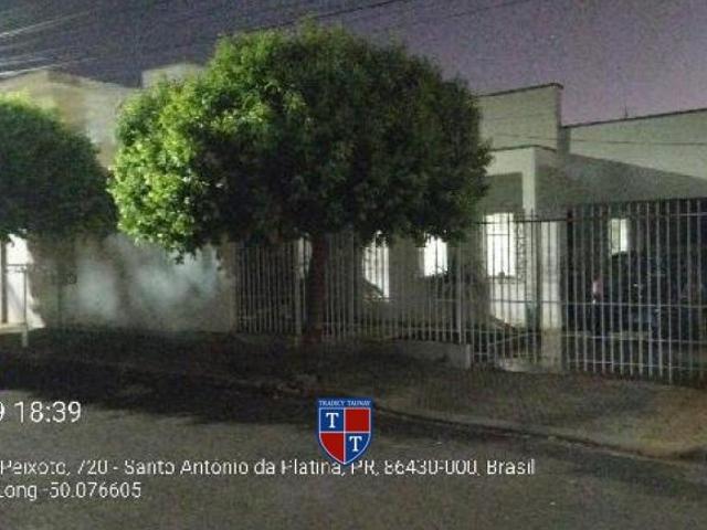 Casa venda em Santo Antônio da Platina, Região Geográfica Intermediária de Londrina