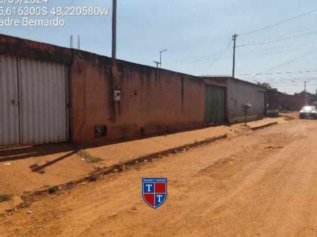 Casa venda em Região Geográfica Imediata de Águas Lindas de Goiás, Região Integrada de Desenvolvimento do Distrito Federal e Entorno