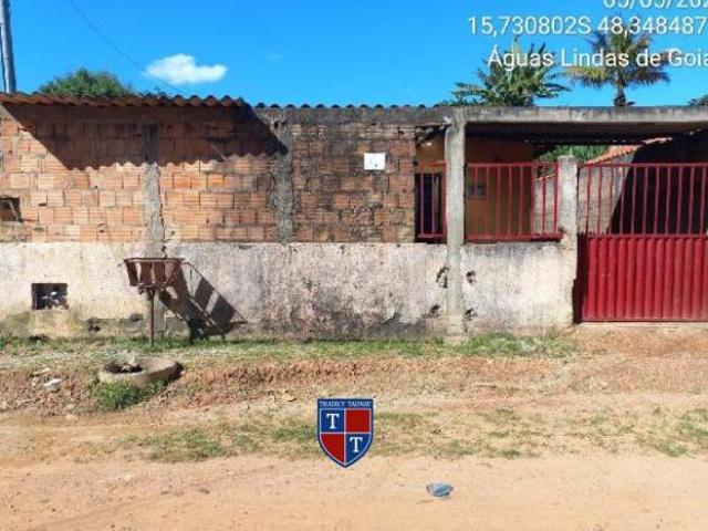 Casa venda em Região Geográfica Imediata de Águas Lindas de Goiás, Região Integrada de Desenvolvimento do Distrito Federal e Entorno