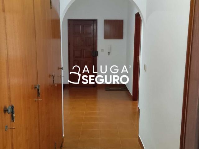 Apartamento alugar em Ouressa, Algueirão-Mem Martins