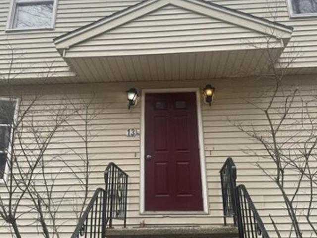 Condo for sale in Derry