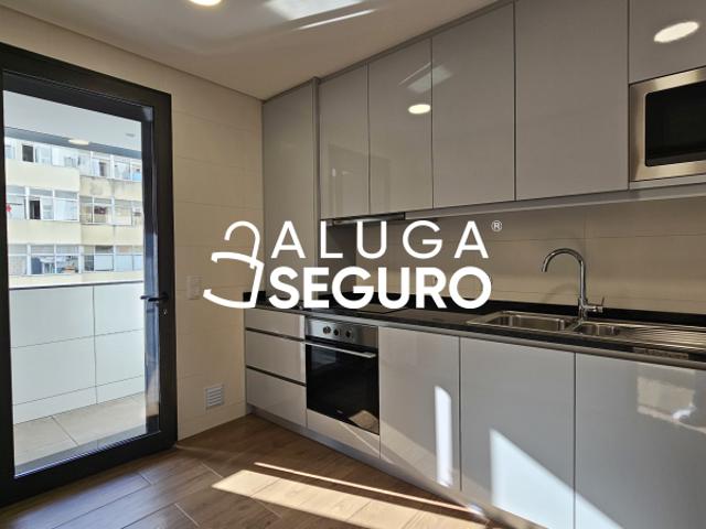 Apartamento alugar em Mafamude, Vila Nova De Gaia