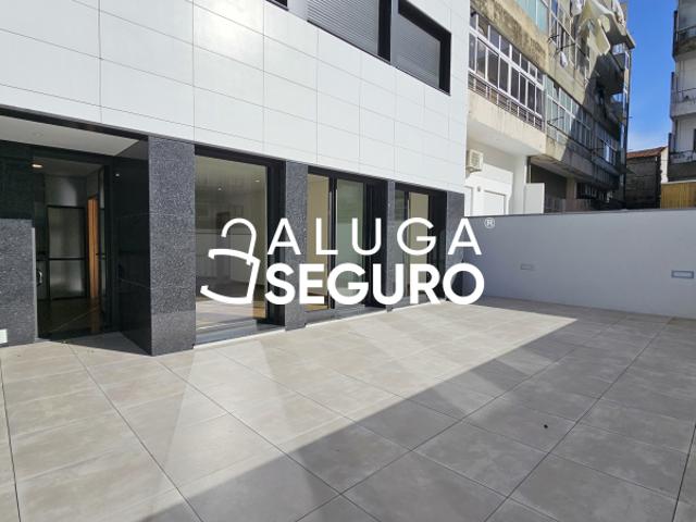 Apartamento alugar em Mafamude, Vila Nova De Gaia