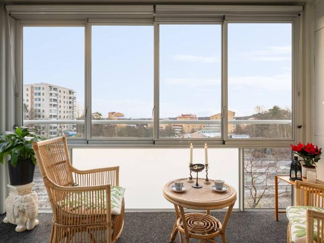 Bostad till salu i Solna, Stockholm