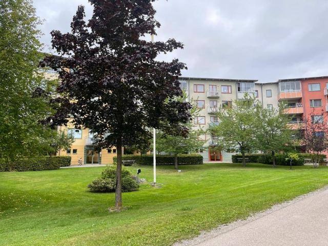 Lägenhet hyra i Huddinge, Stockholm
