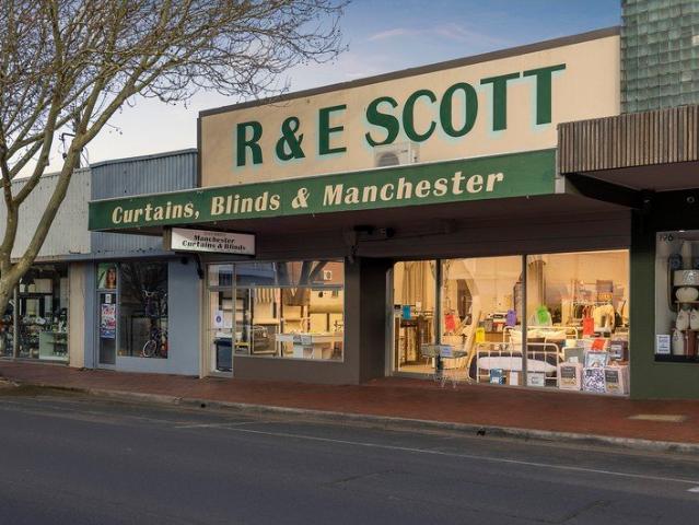 Retail for sale in Hamilton, Victoria