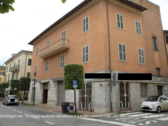 Ufficio in vendita a Chiusi Scalo, Chiusi Città