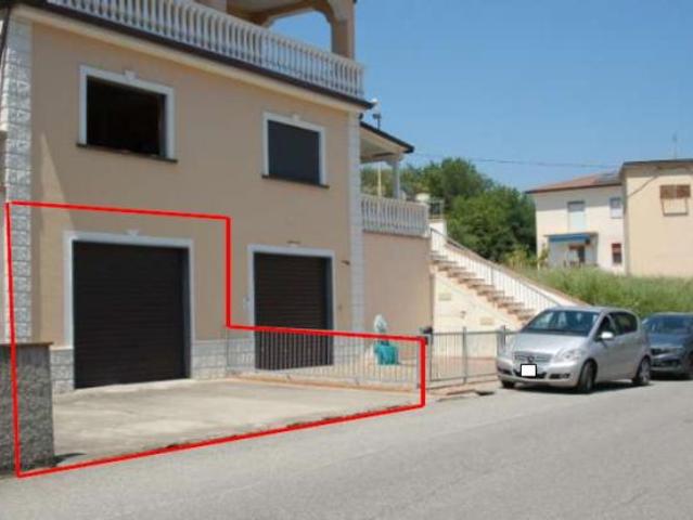 Capannone in vendita a Calabria, Cosenza
