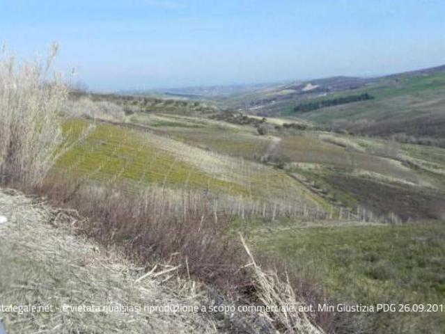 Terreno in vendita a Ginestra, Basilicata