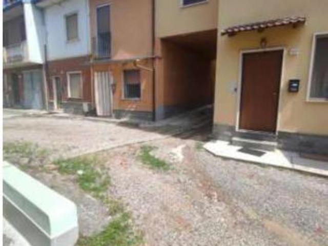 Capannone in vendita a Miradolo Terme, Pavia