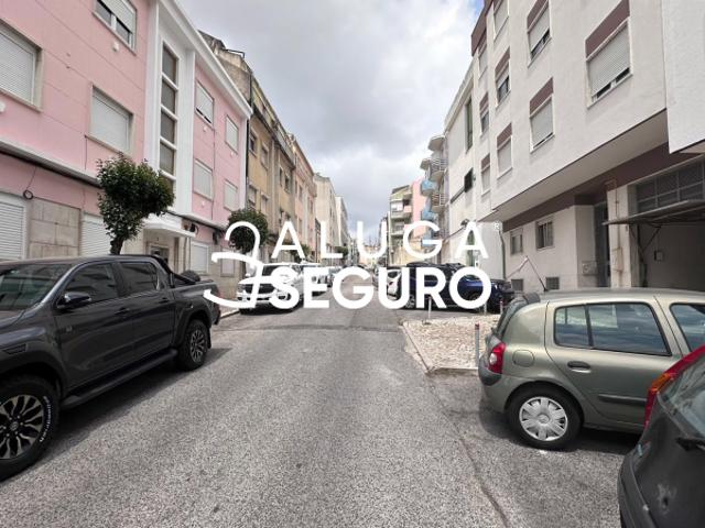 Apartamento alugar em Queluz, Vale de Carenque