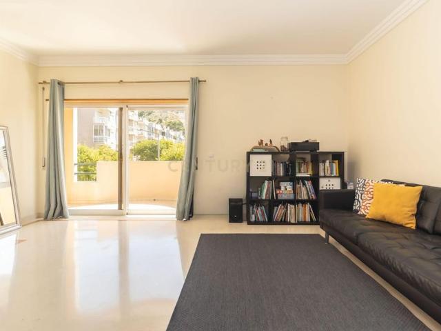 Apartamento alugar em Setúbal