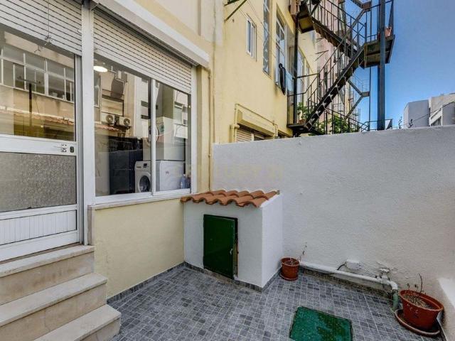 Apartamento alugar em Estrela, Lisboa