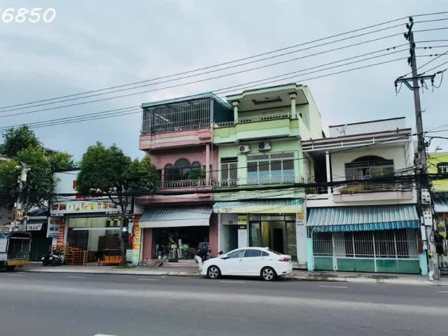 Nhà mặt phố bán tại Gia Lai