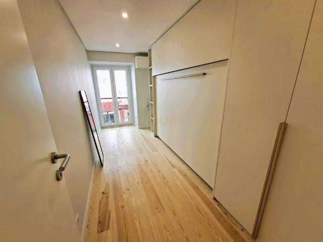 Apartamento alugar em Estrela, Lisboa